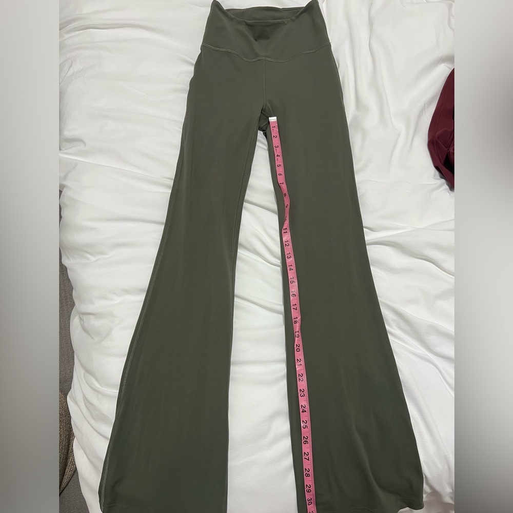 Lululemon Groove Nulu Super-High-Rise Flared Pant Regular